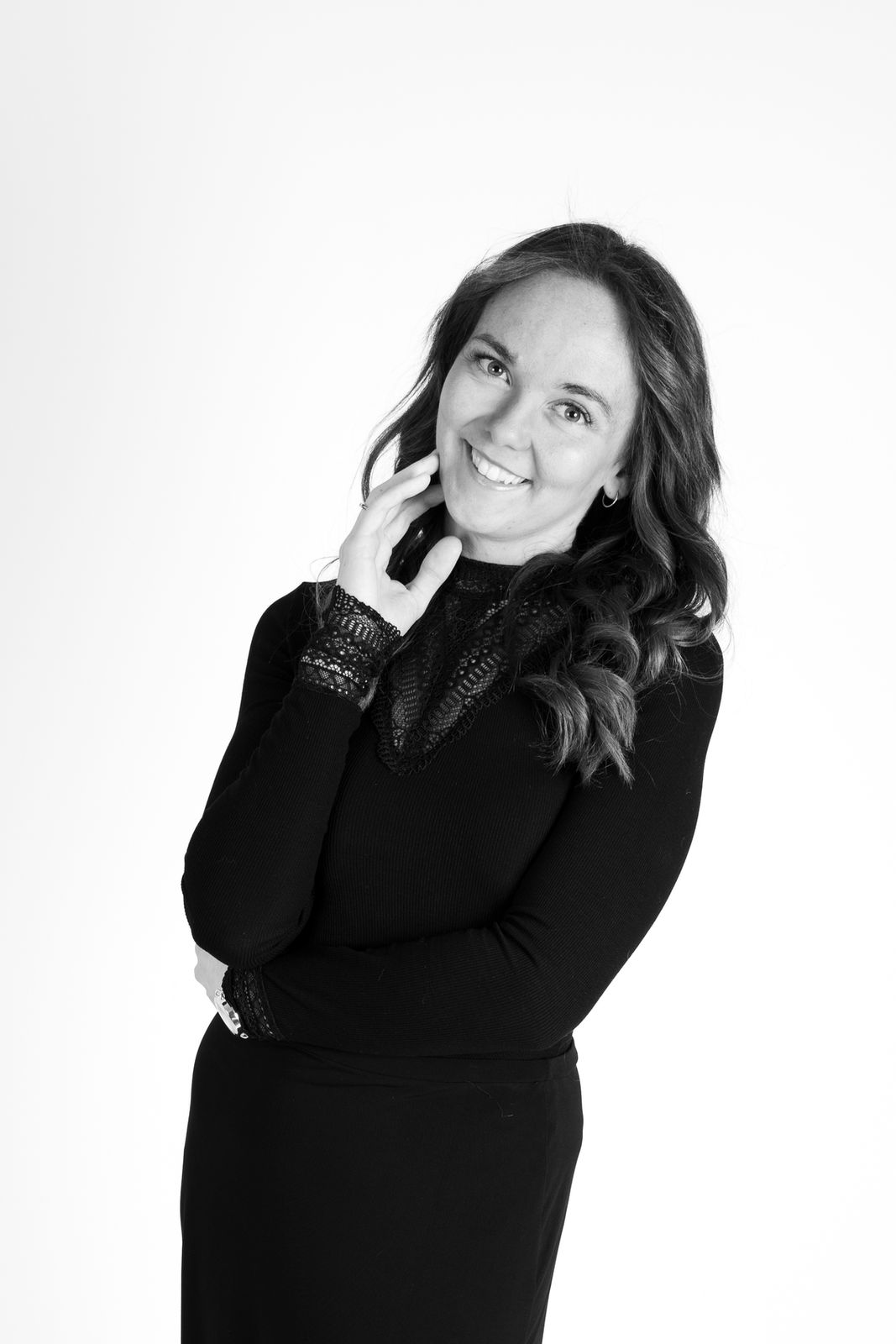 Black-and-white portrait of wedding photographer Greta Kurt