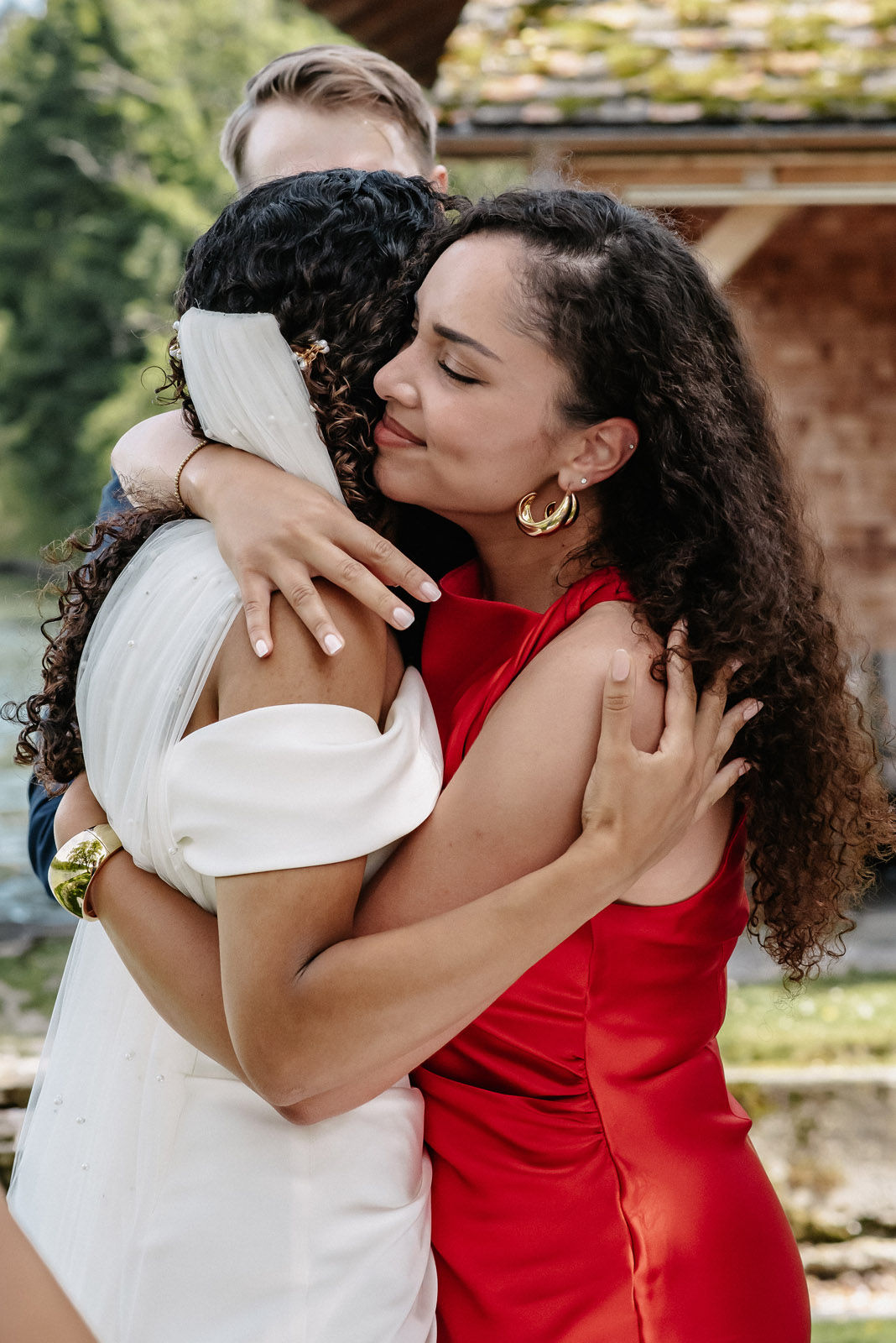 Wedding of Elisa and Dominik by the Rhine in Diessenhofen, Switzerland — photograph 41