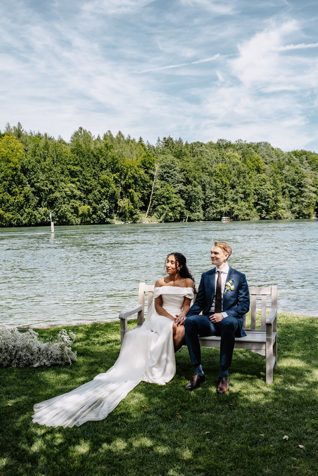 Wedding of Elisa and Dominik by the Rhine in Diessenhofen, Switzerland — photograph 44