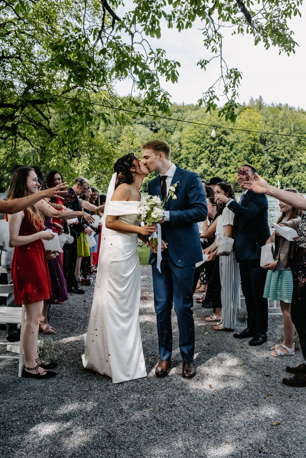 Wedding of Elisa and Dominik by the Rhine in Diessenhofen, Switzerland — photograph 46