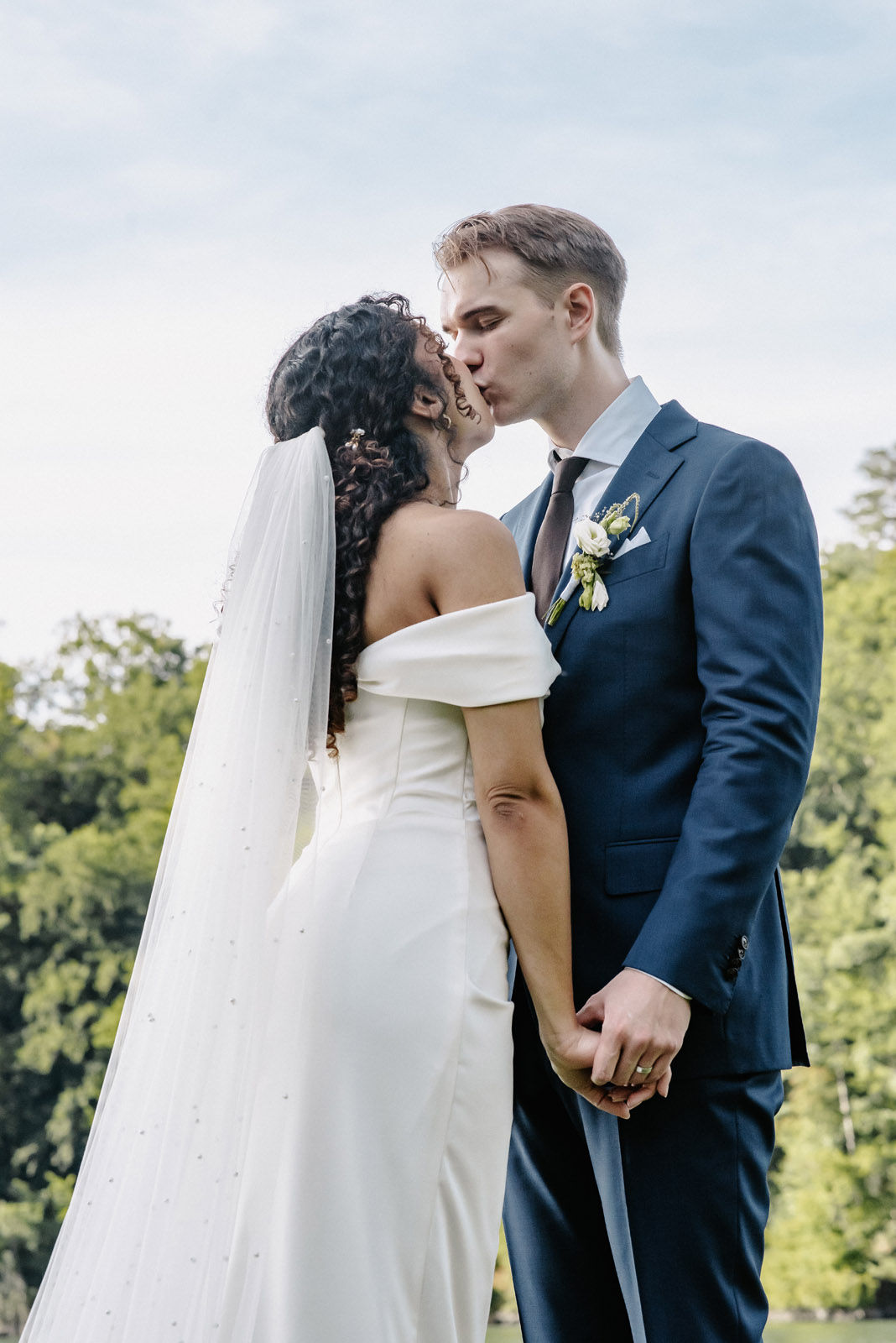 Wedding of Elisa and Dominik by the Rhine in Diessenhofen, Switzerland — photograph 55