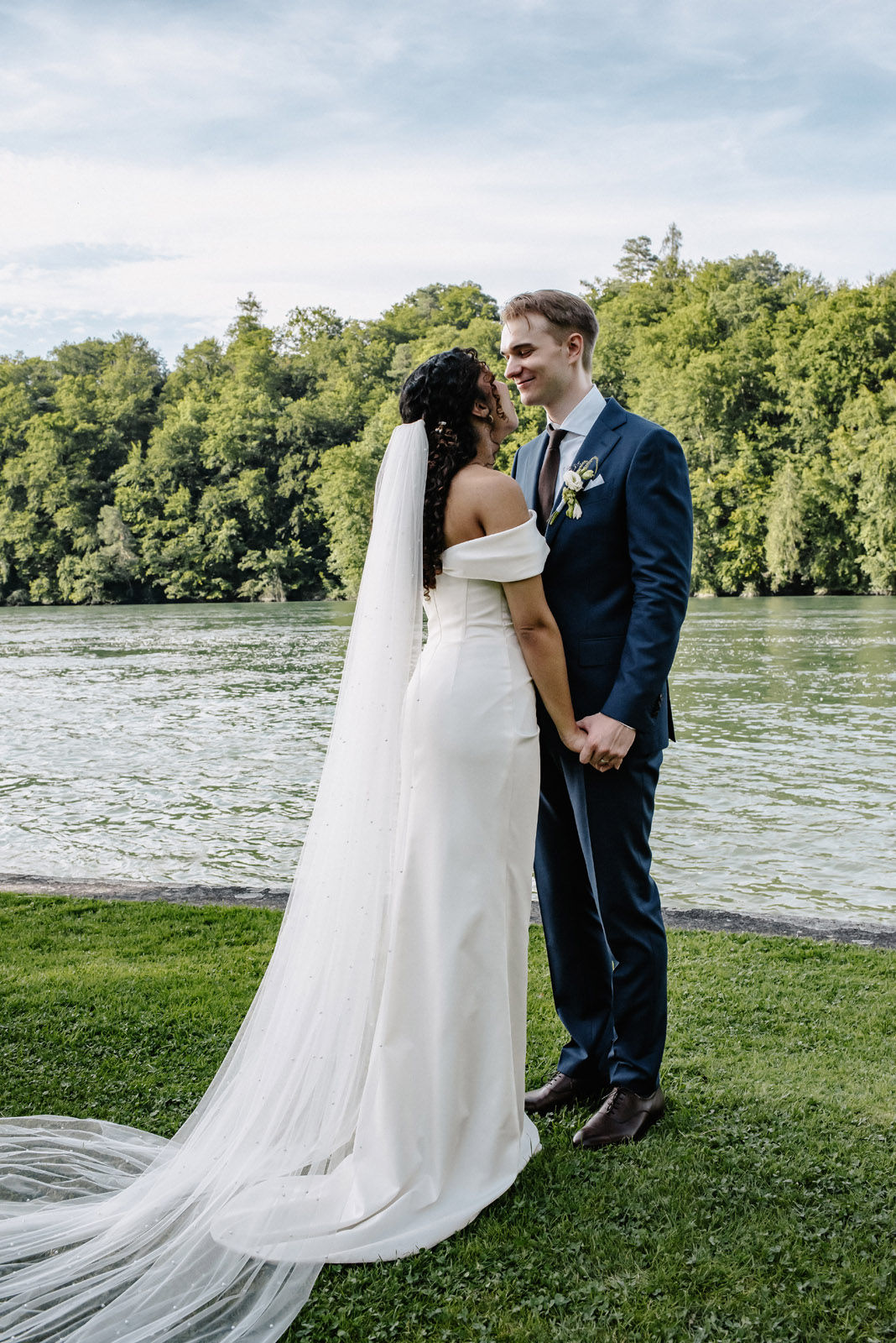 Wedding of Elisa and Dominik by the Rhine in Diessenhofen, Switzerland — photograph 61