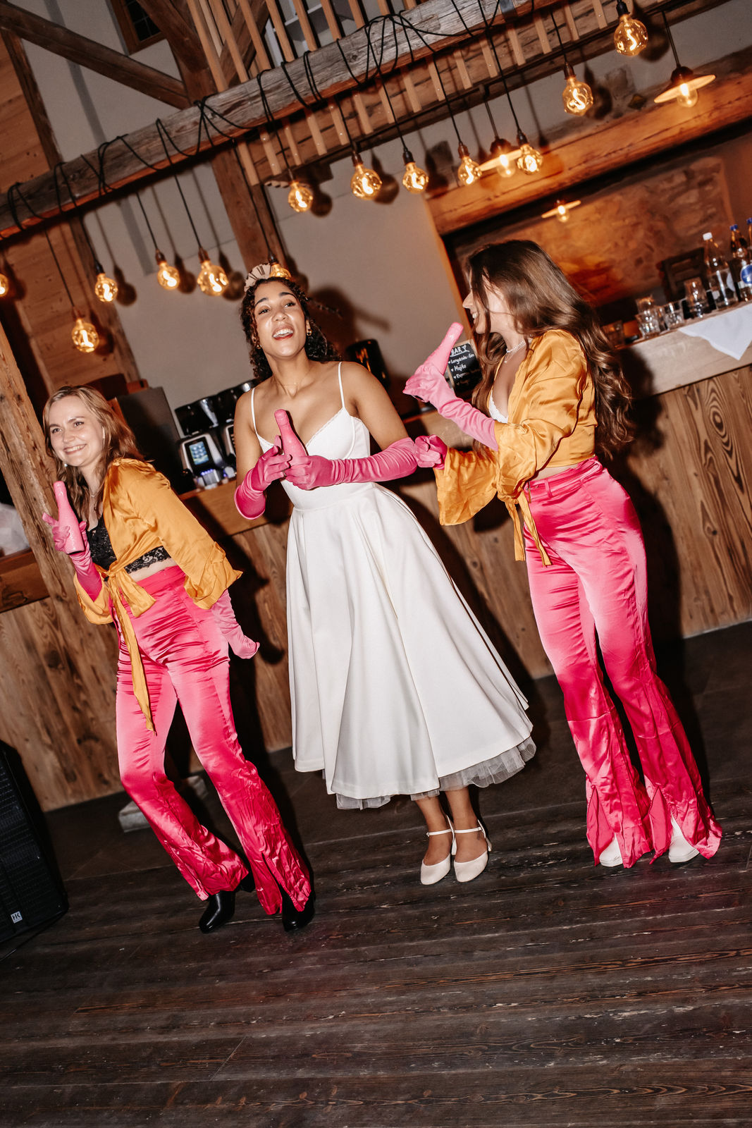 Wedding of Elisa and Dominik by the Rhine in Diessenhofen, Switzerland — photograph 85