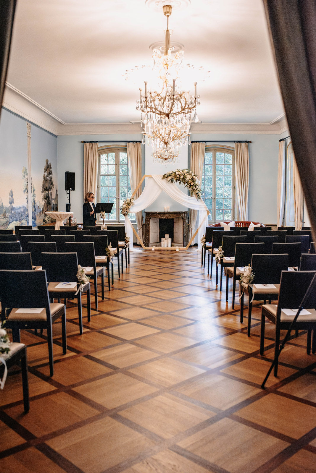 Wedding of Leonie and Robin at Schloss Hünigen, Switzerland