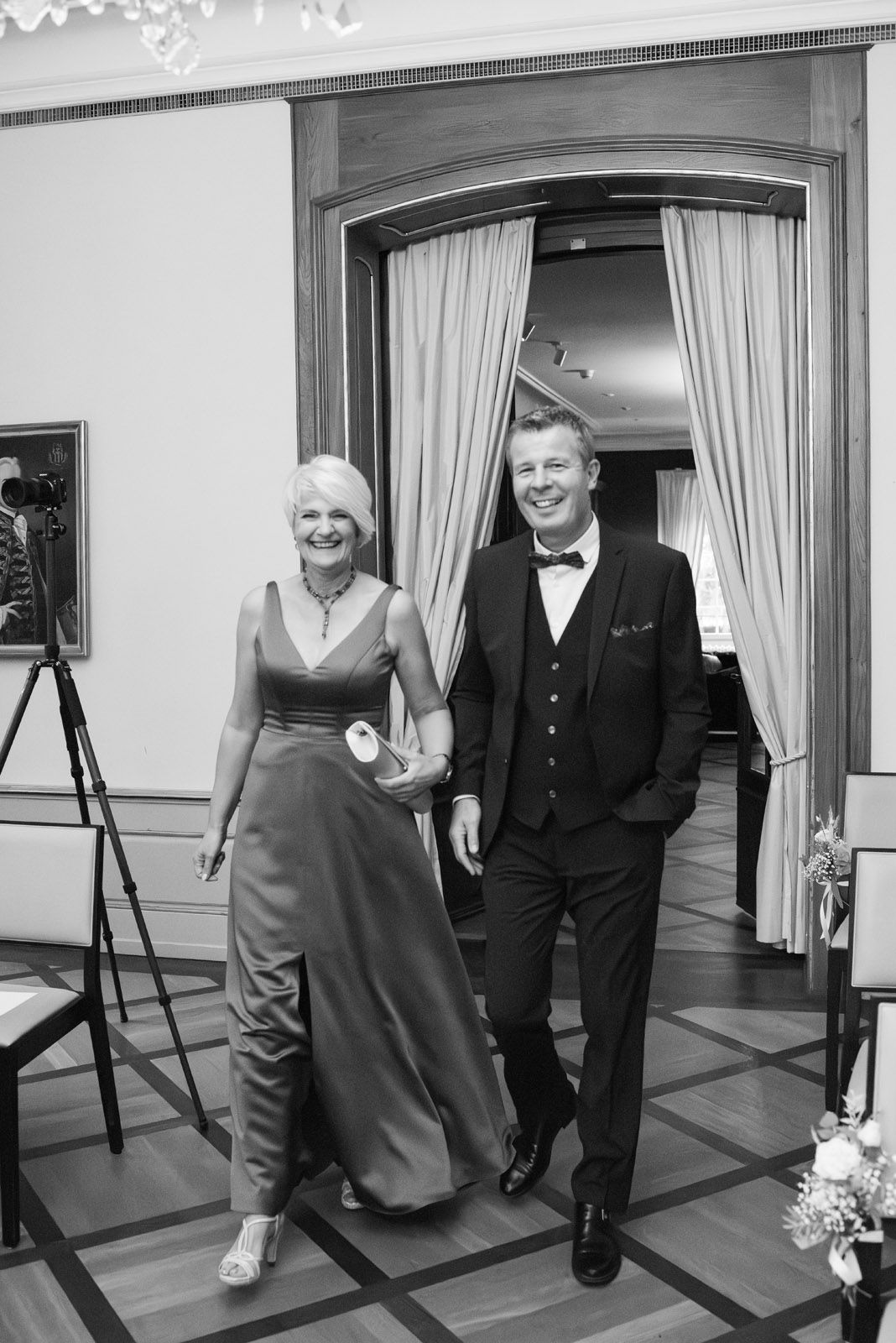 Wedding of Leonie and Robin at Schloss Hünigen, Switzerland — photograph 4