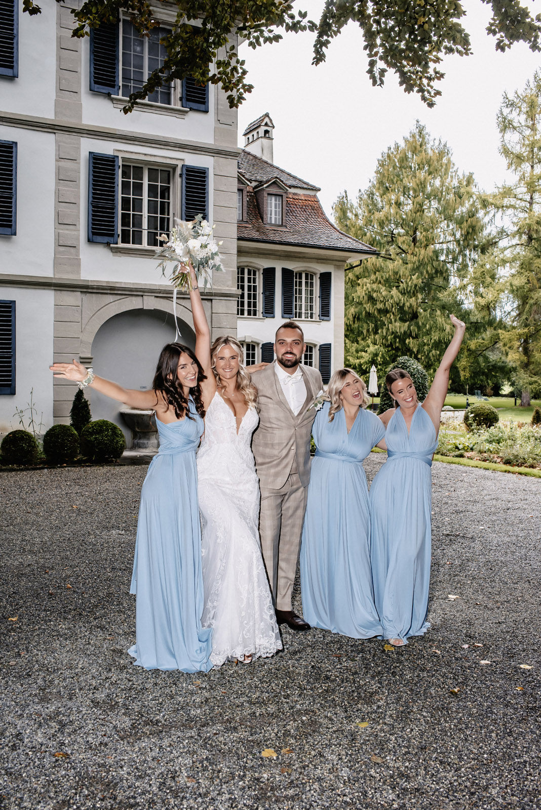 Wedding of Leonie and Robin at Schloss Hünigen, Switzerland — photograph 10