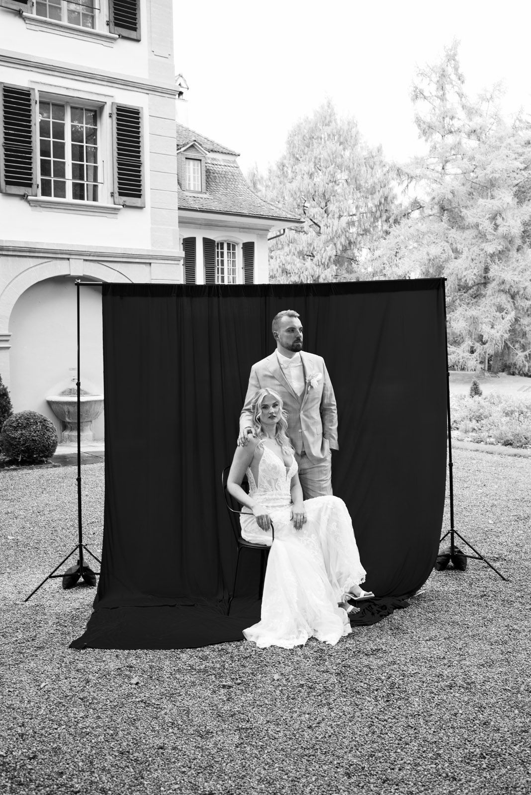 Wedding of Leonie and Robin at Schloss Hünigen, Switzerland — photograph 30