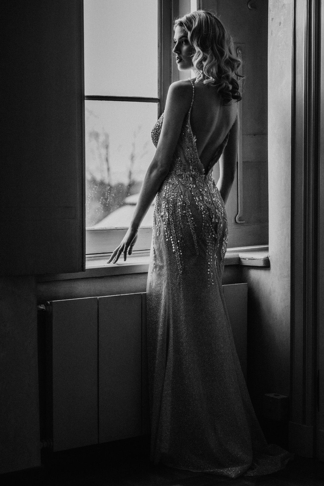 Black-and-white wedding of Nicole and Flavio at Villa Malliana near Lake Como — photograph 17