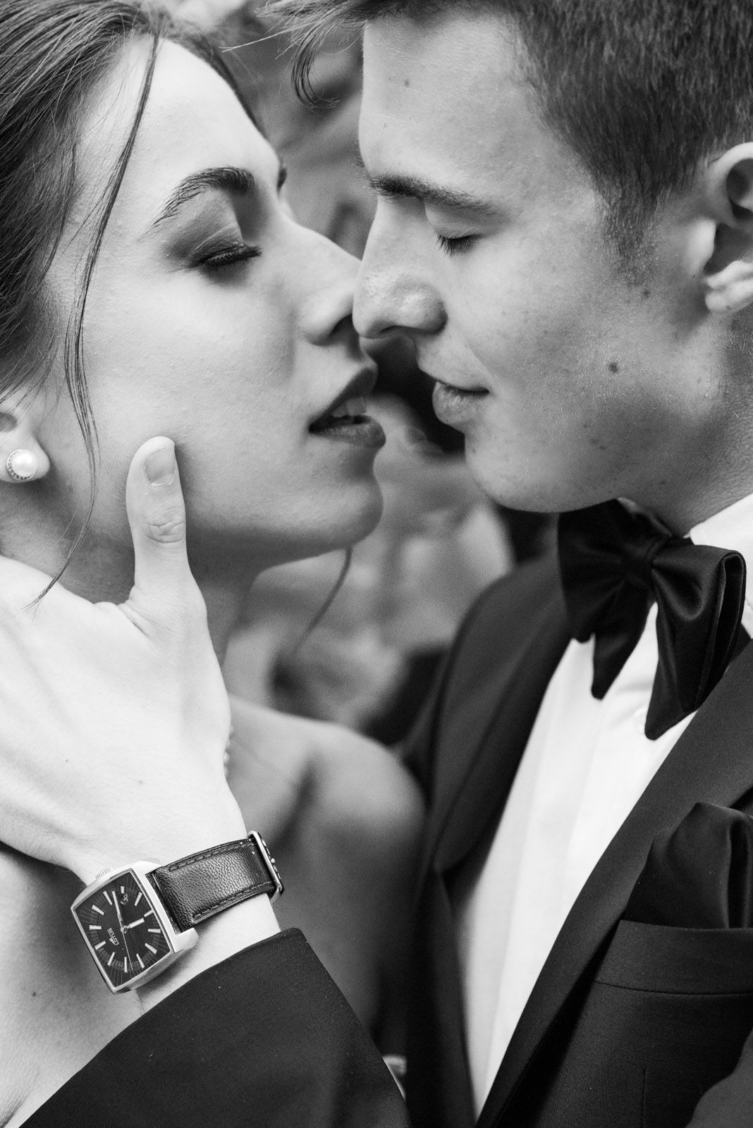 Intimate wedding of Valentina and Jordi in a lemon garden near Lake Garda