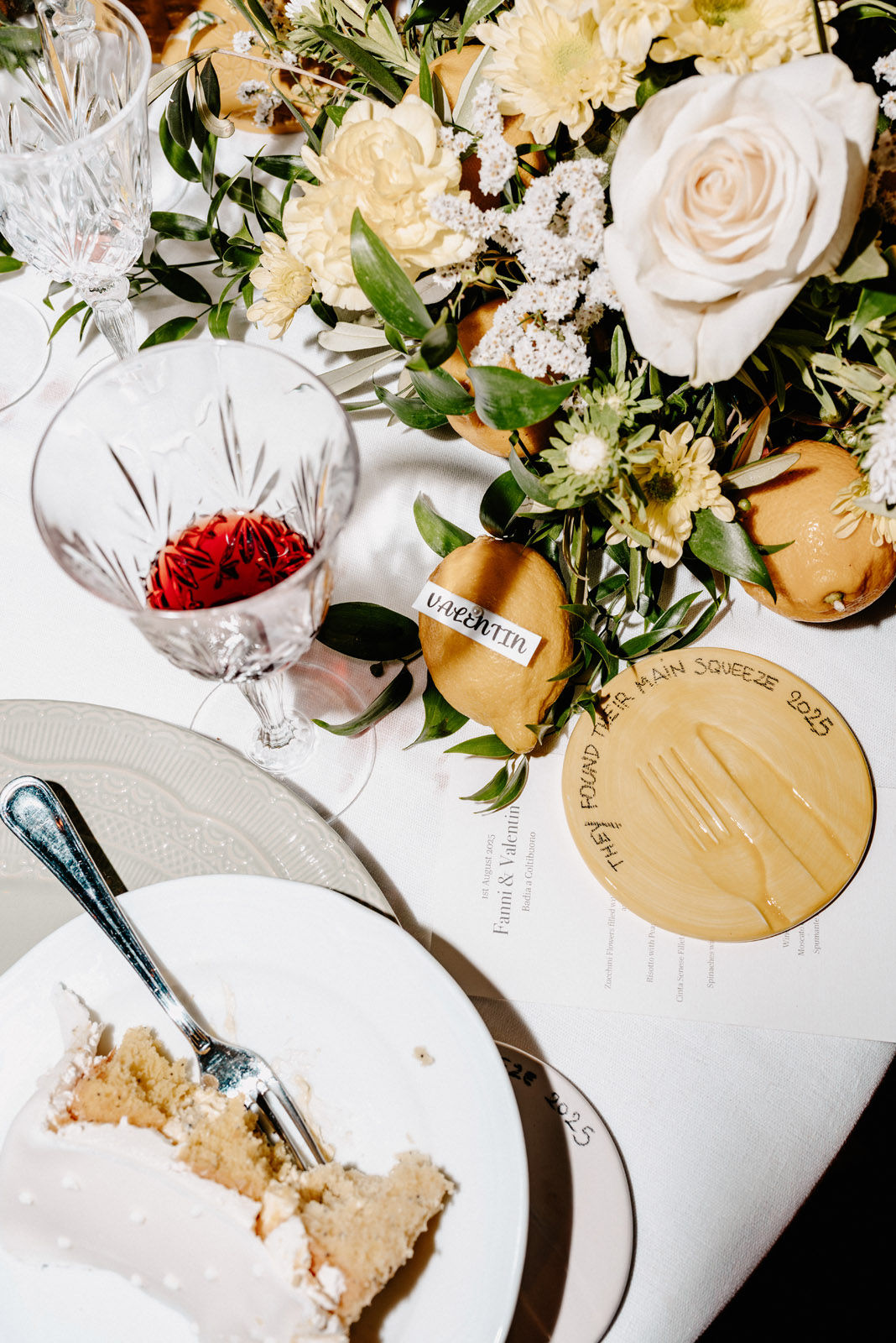 Three-day destination wedding of Fanni and Valentin in Tuscany, Italy — photograph 79