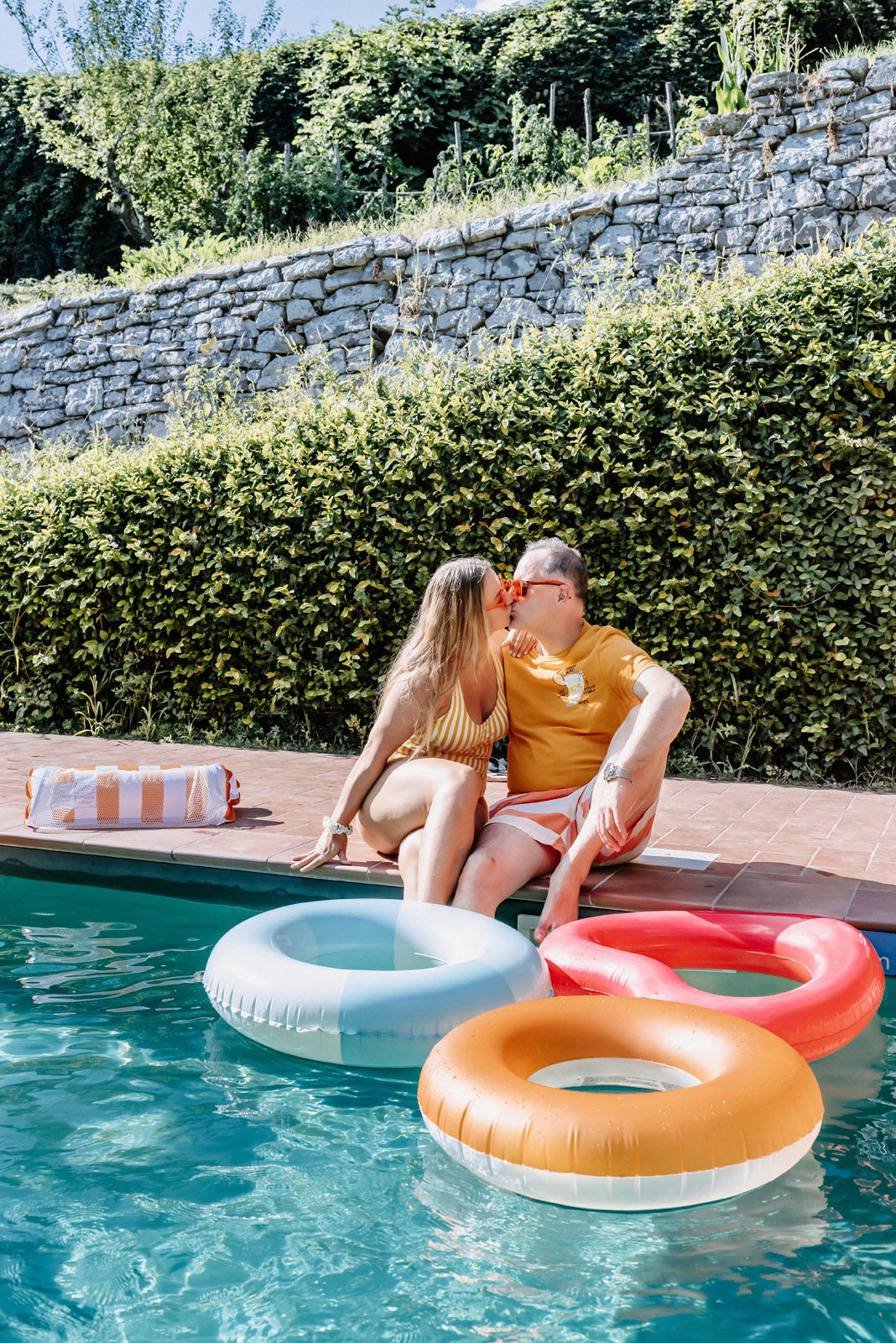 Three-day destination wedding of Fanni and Valentin in Tuscany, Italy — photograph 88